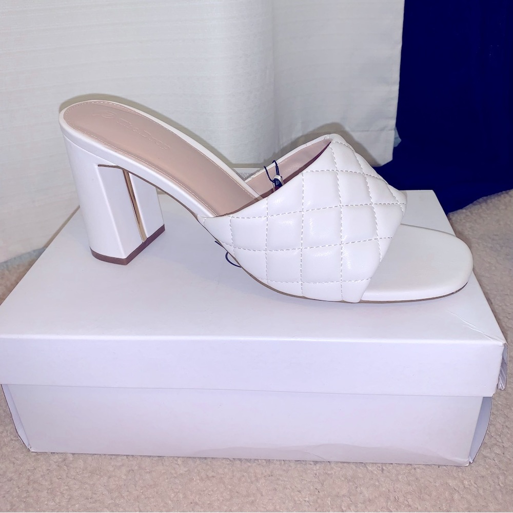 NWT GREAT SUMMER SHOE!